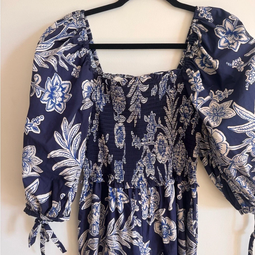 Cara Cara Navy and White Floral Long Sleeve Dress - Picture 3 of 4